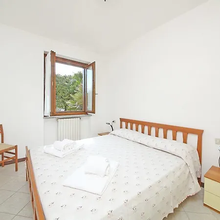 Primera Apartment *